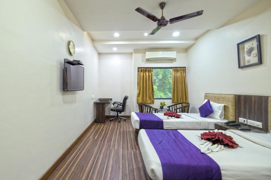 Hotel Sheetal International Rāipur Zewnętrze zdjęcie