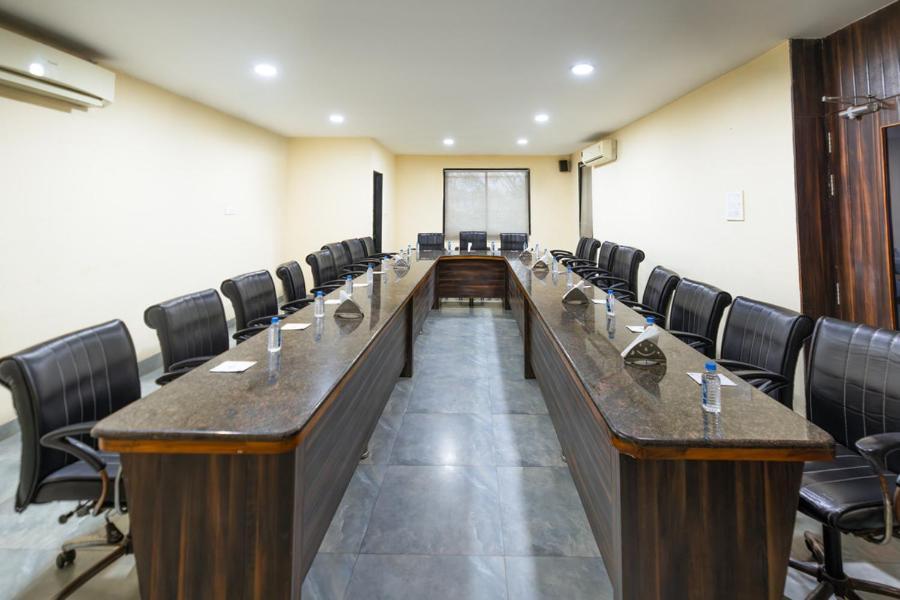 Hotel Sheetal International Rāipur Zewnętrze zdjęcie